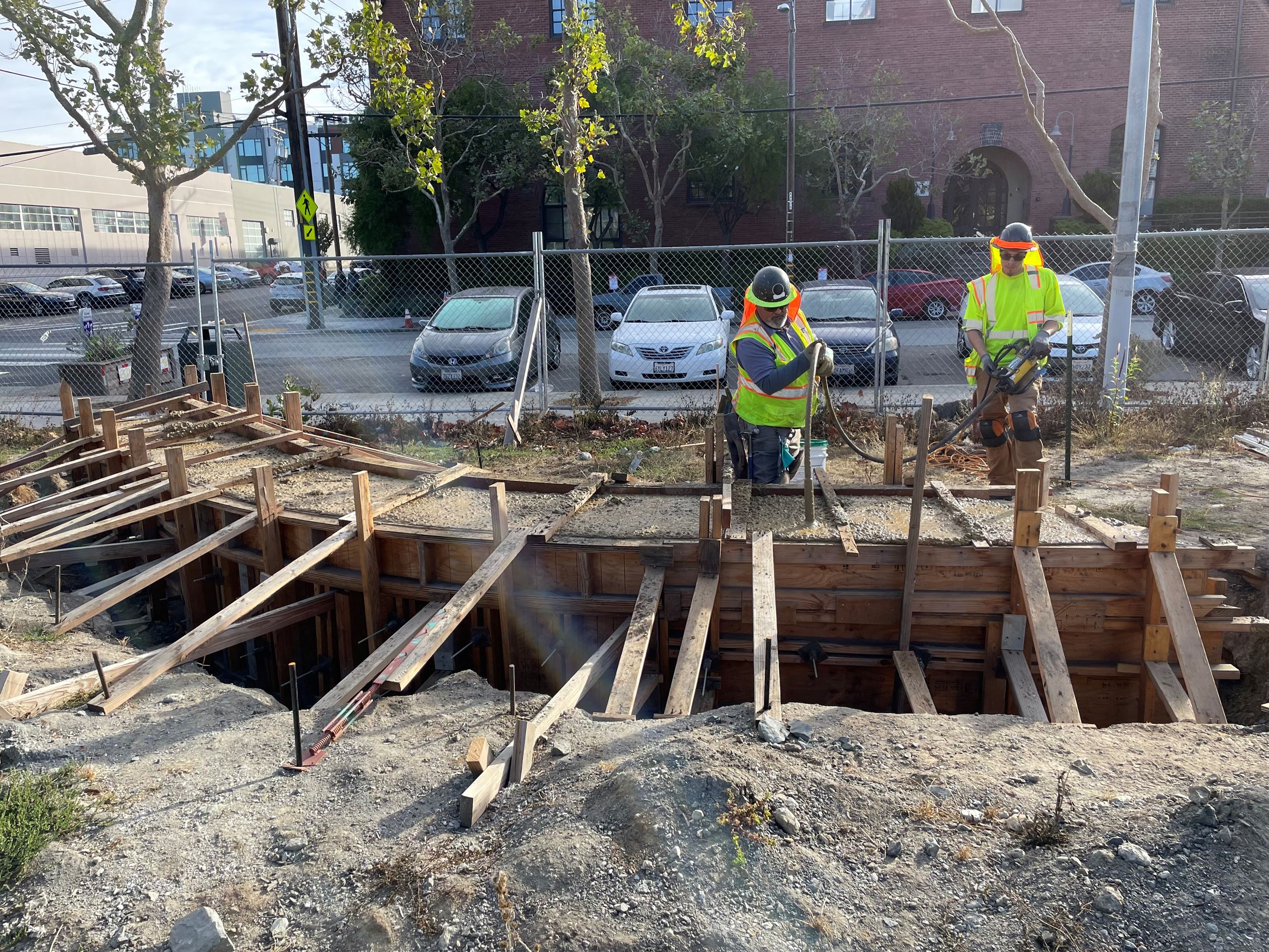 Esprit Construction -Concrete seat wall pour_NE corner 10.25.23