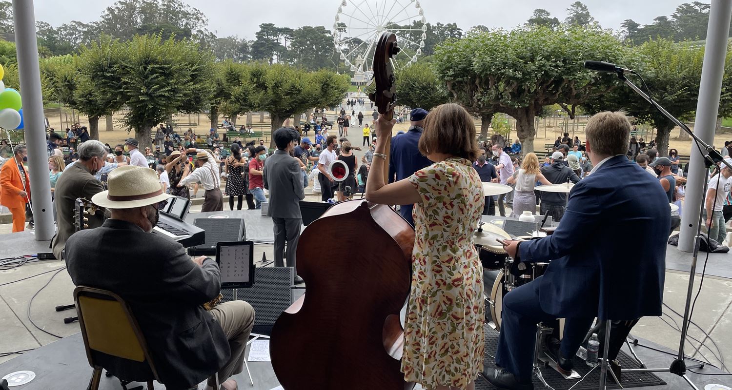 BANDSHELL SLIDE 111 BANDSHELL SLIDE 111